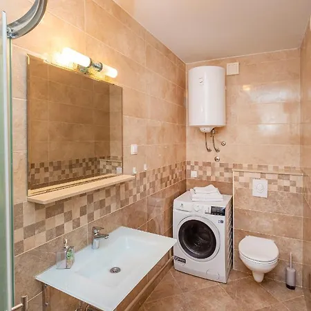 Apartment Tik Tak 1